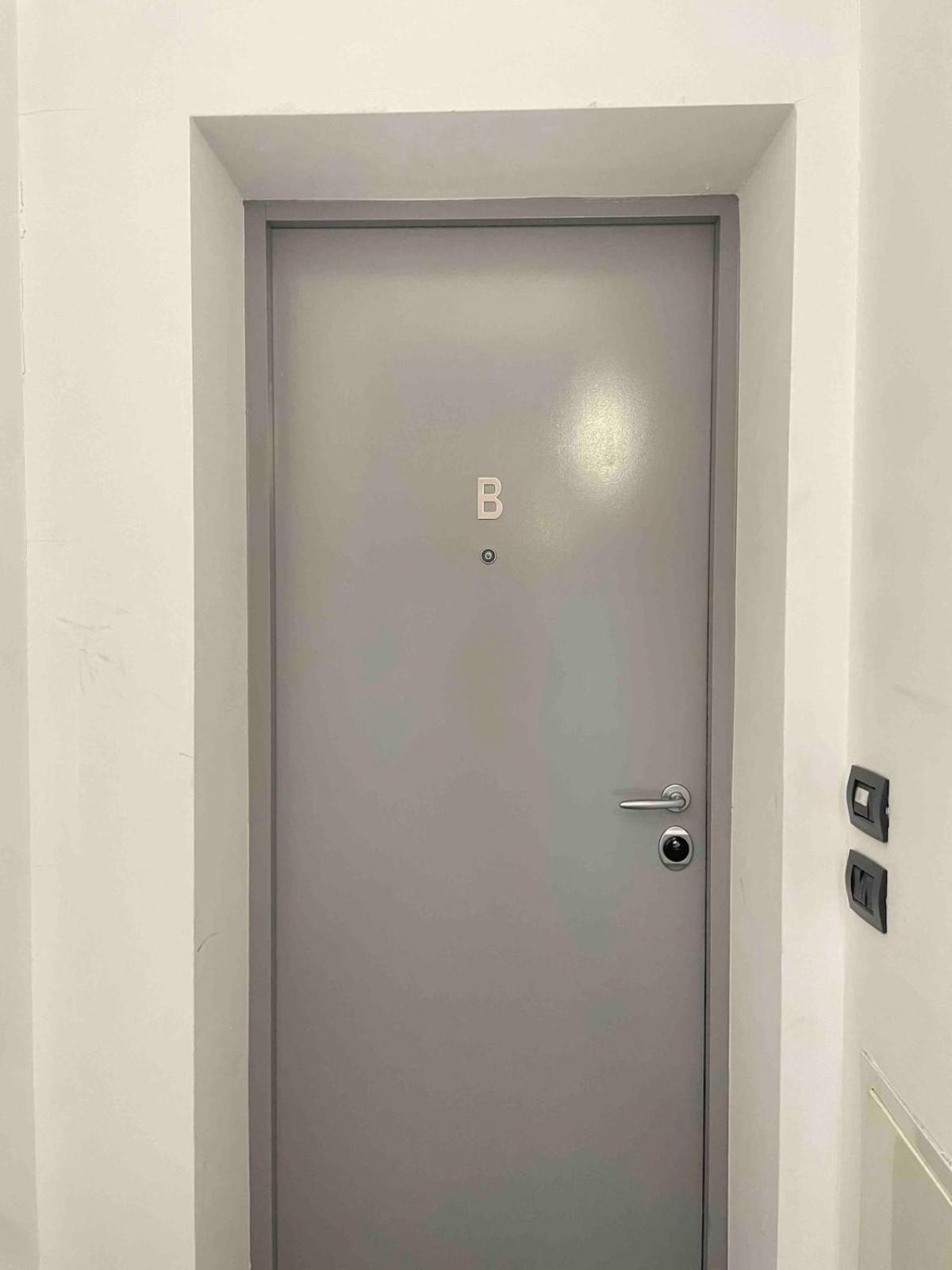 City Center - Modern Flat With Free Parking And Wifi - Apt B Bergame Extérieur photo